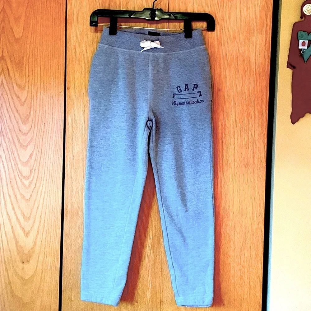 Gap Kids size M 8 gray drawstring banded waist 2 pocket sweat pants sweats EUC